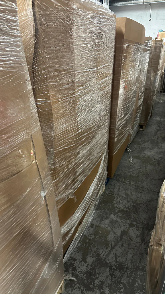 explore-savings-with-amazon-bulk-truck-load-amz-bulk-truck-load-liquidationdeals-ca-41063123878143_1024x1024